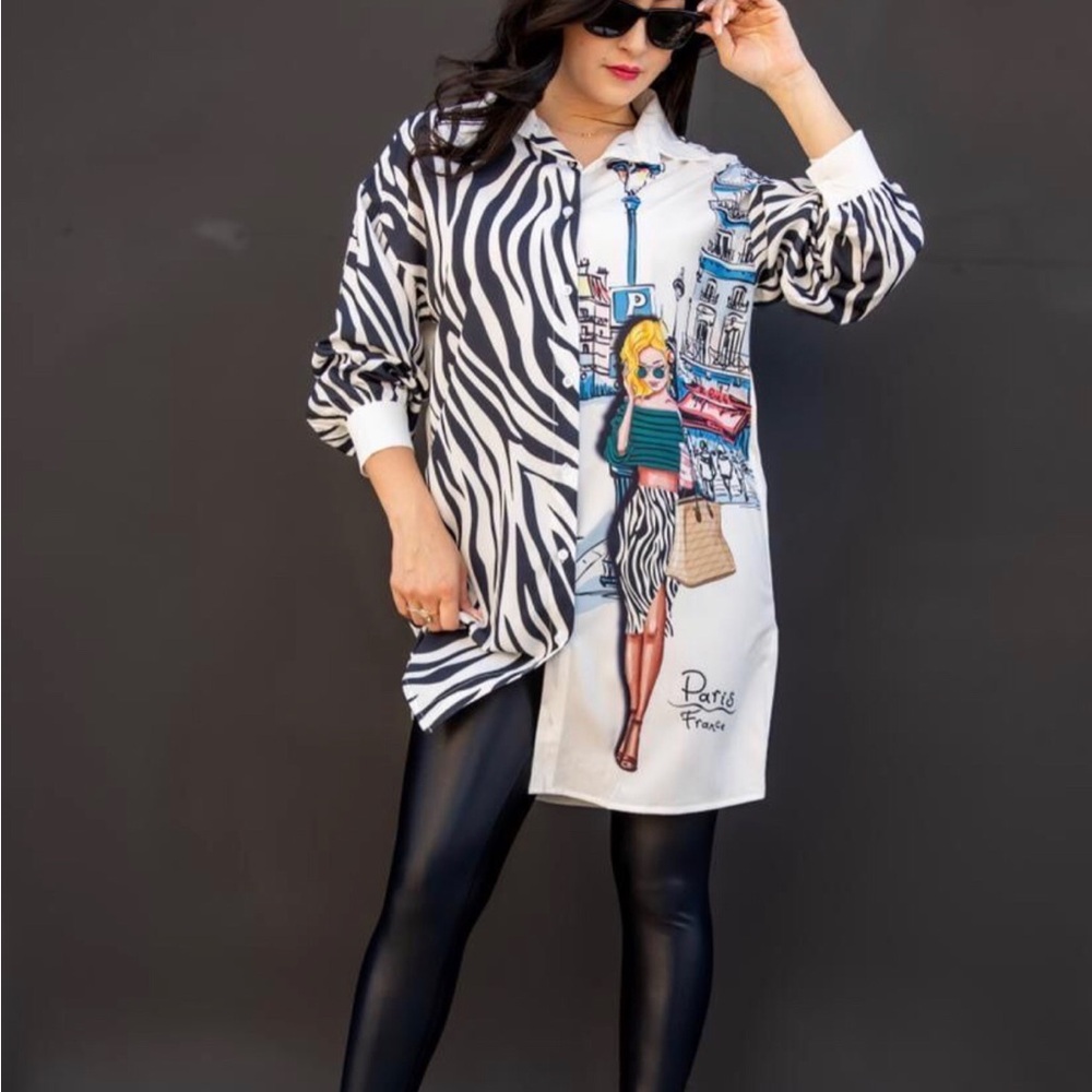 Zebra Print Graphic Shirt size small/medium